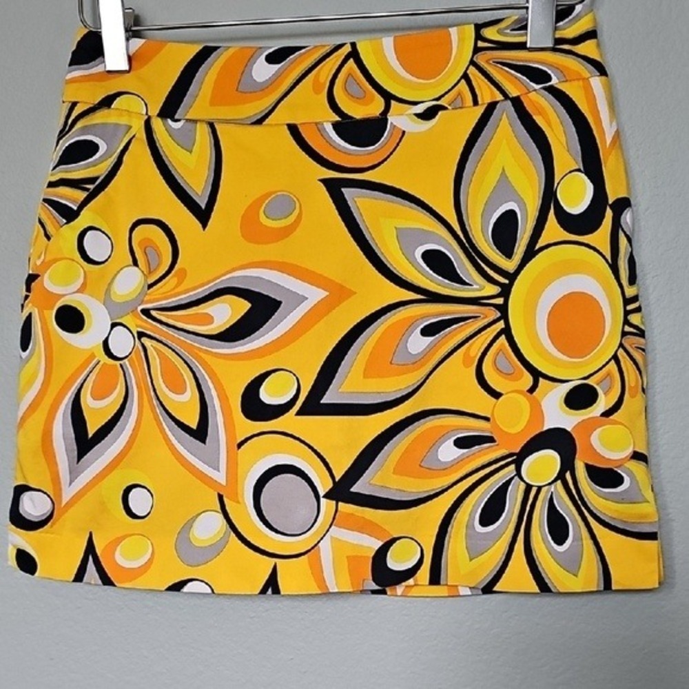 Loudmouth Ladies Size 2 Yellow Black Retro Mod Floral Golf Skort Resort Wear